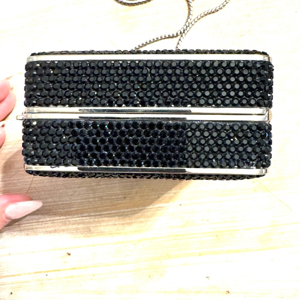Vintage Judith Leiber
Crystal Minaudière Black Embellished Evening Bag - Picture 5 of 12